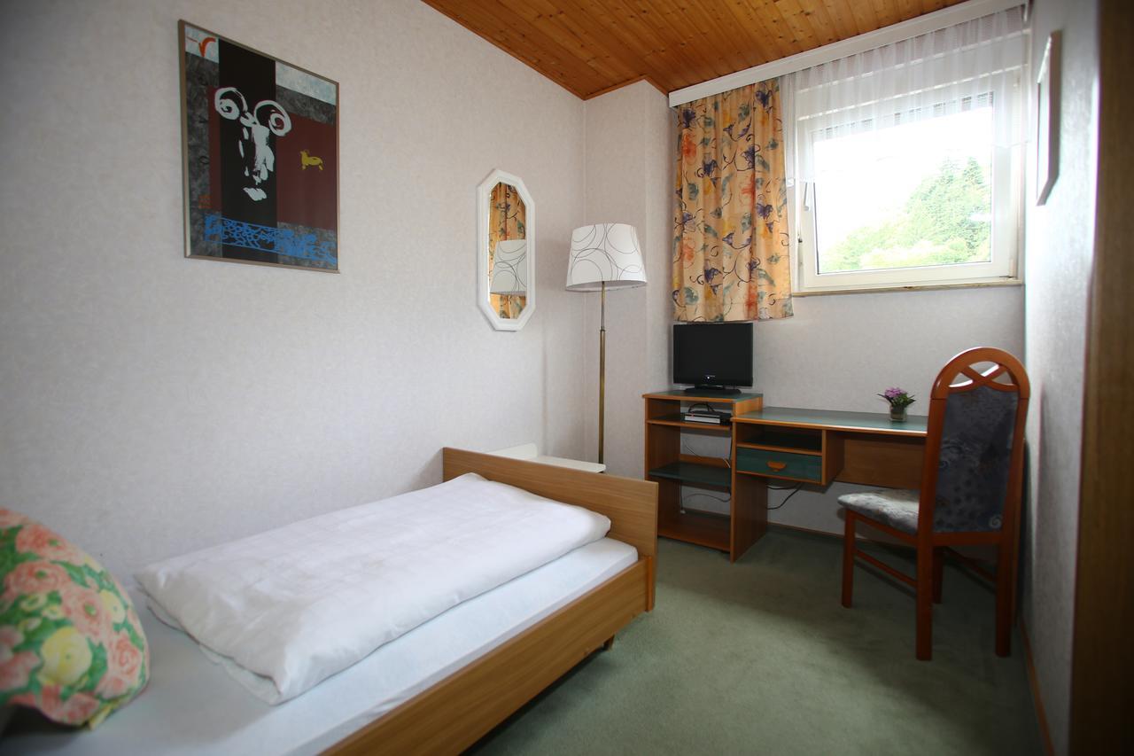 Pension Weinberg Mit Landhaus Nizza Gleisweiler Bagian luar foto