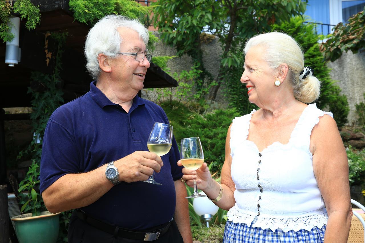 Pension Weinberg Mit Landhaus Nizza Gleisweiler Bagian luar foto